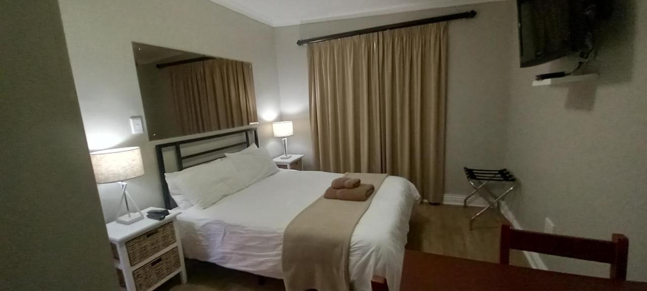 Masada Guest House Langebaan Luaran gambar