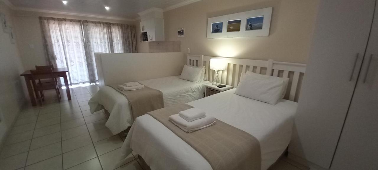 Masada Guest House Langebaan Luaran gambar