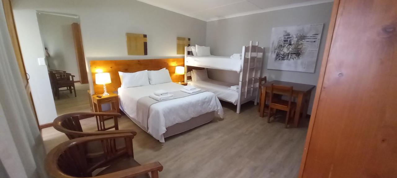 Masada Guest House Langebaan Luaran gambar