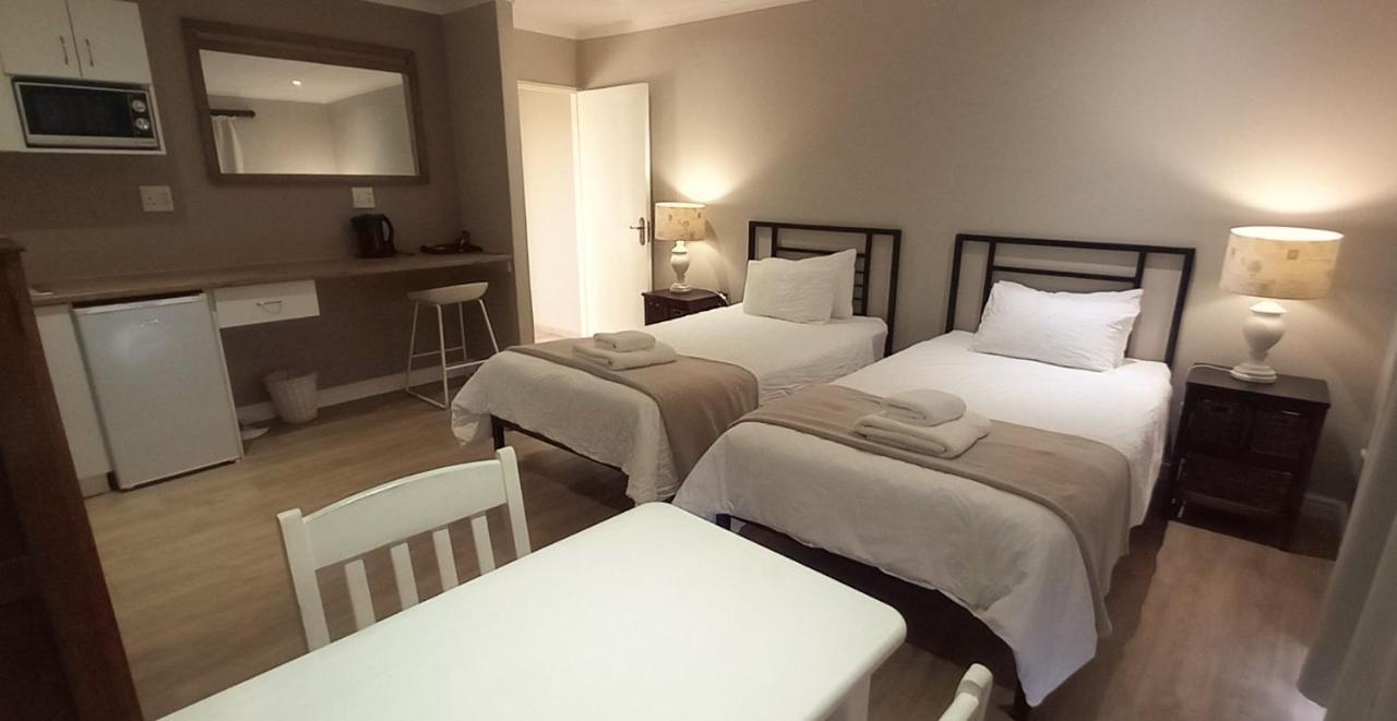 Masada Guest House Langebaan Luaran gambar